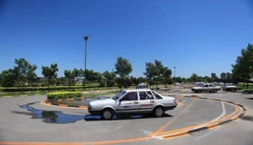 東方時(shí)尚駕校學(xué)員學(xué)車現(xiàn)場